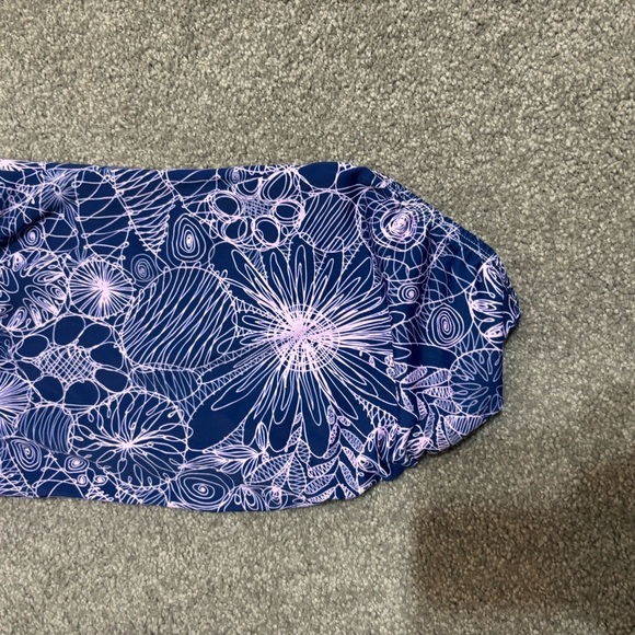 Snowflake Leotard size child medium doodles design blue and pink - Picture 8 of 9